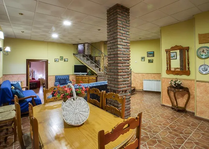 加洛佑沙赫尔特乡村民宿 *